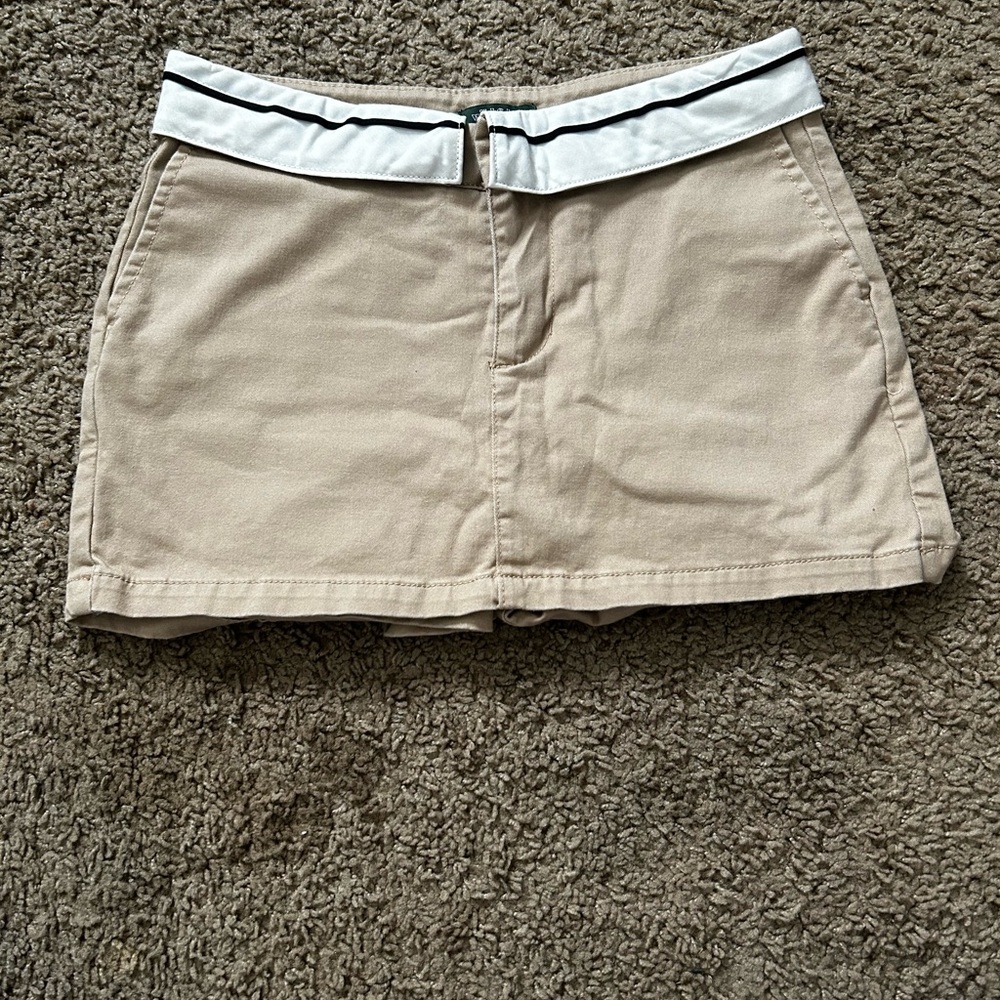 Wild Fable Beige Skirt with White and Black Waistband